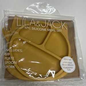 LILA & JACK 4 PC Silicone Meal Set Mustard Yellow Brand new in the package.